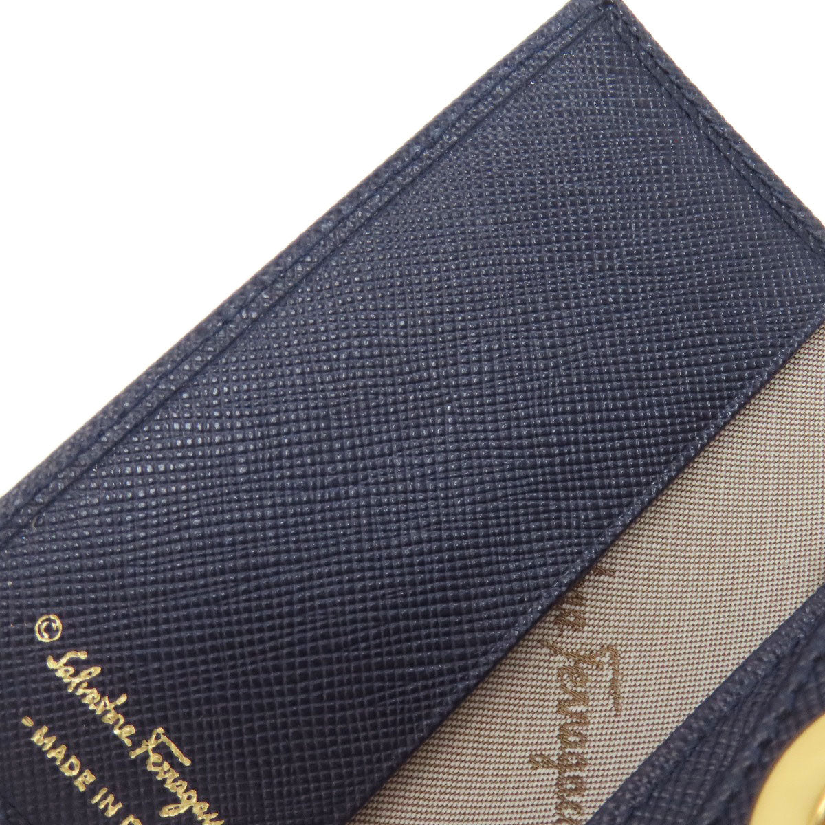 Salvatore Ferragamo サルヴァトーレフェラガモ ガンチーニ金具 キーケース レザー レディース 中古
