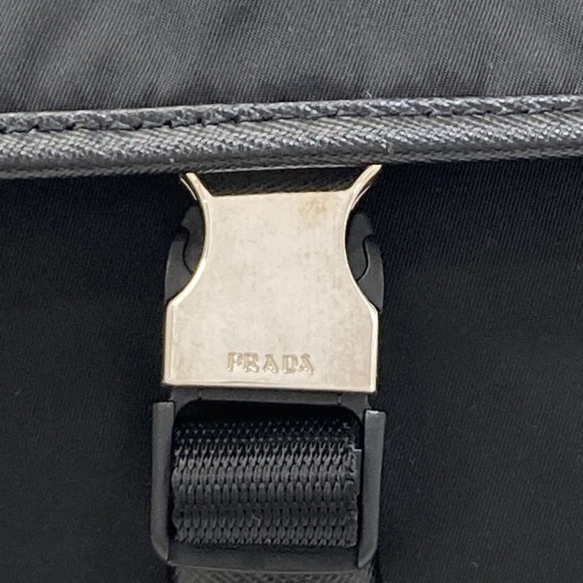 プラダ ロゴ金具 ショルダーバッグ 中古 商品画像11