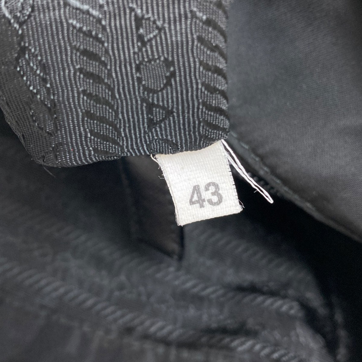 PRADA プラダ ロゴ ショルダーバッグ ナイロン レディース 中古