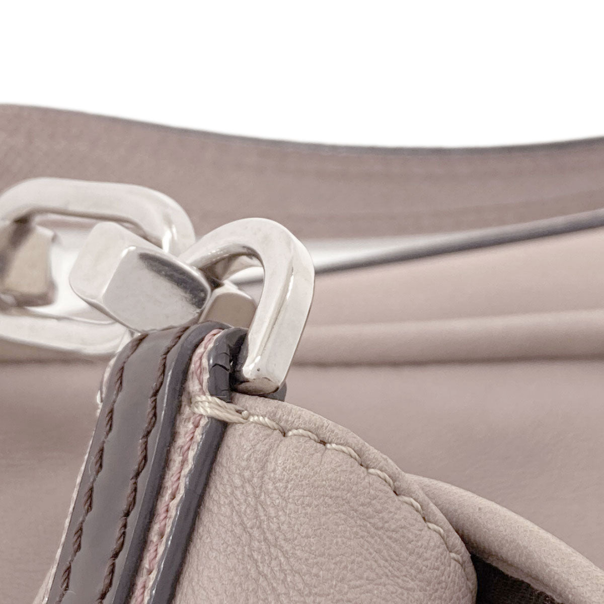 LOEWE ロエベ アナグラム 2WAY ショルダーバッグ ラムスキン レディース 中古