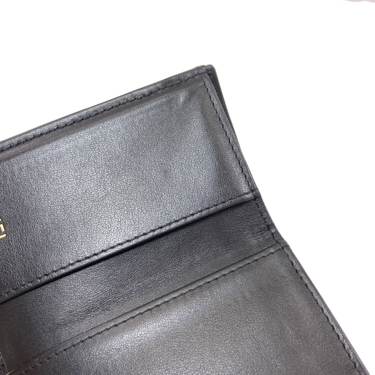 CHANEL シャネル ココマーク マトラッセ ゴールド金具 二つ折り財布（小銭入れあり） グレインド カーフスキン レディース 中古
