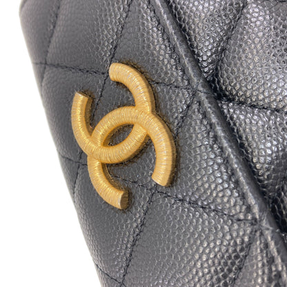 CHANEL シャネル ココマーク マトラッセ ゴールド金具 二つ折り財布（小銭入れあり） グレインド カーフスキン レディース 中古
