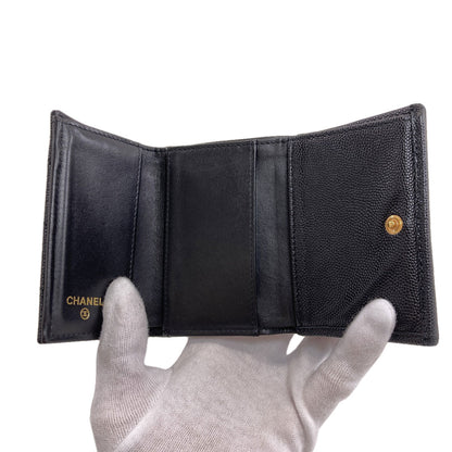CHANEL シャネル ココマーク マトラッセ ゴールド金具 二つ折り財布（小銭入れあり） グレインド カーフスキン レディース 中古