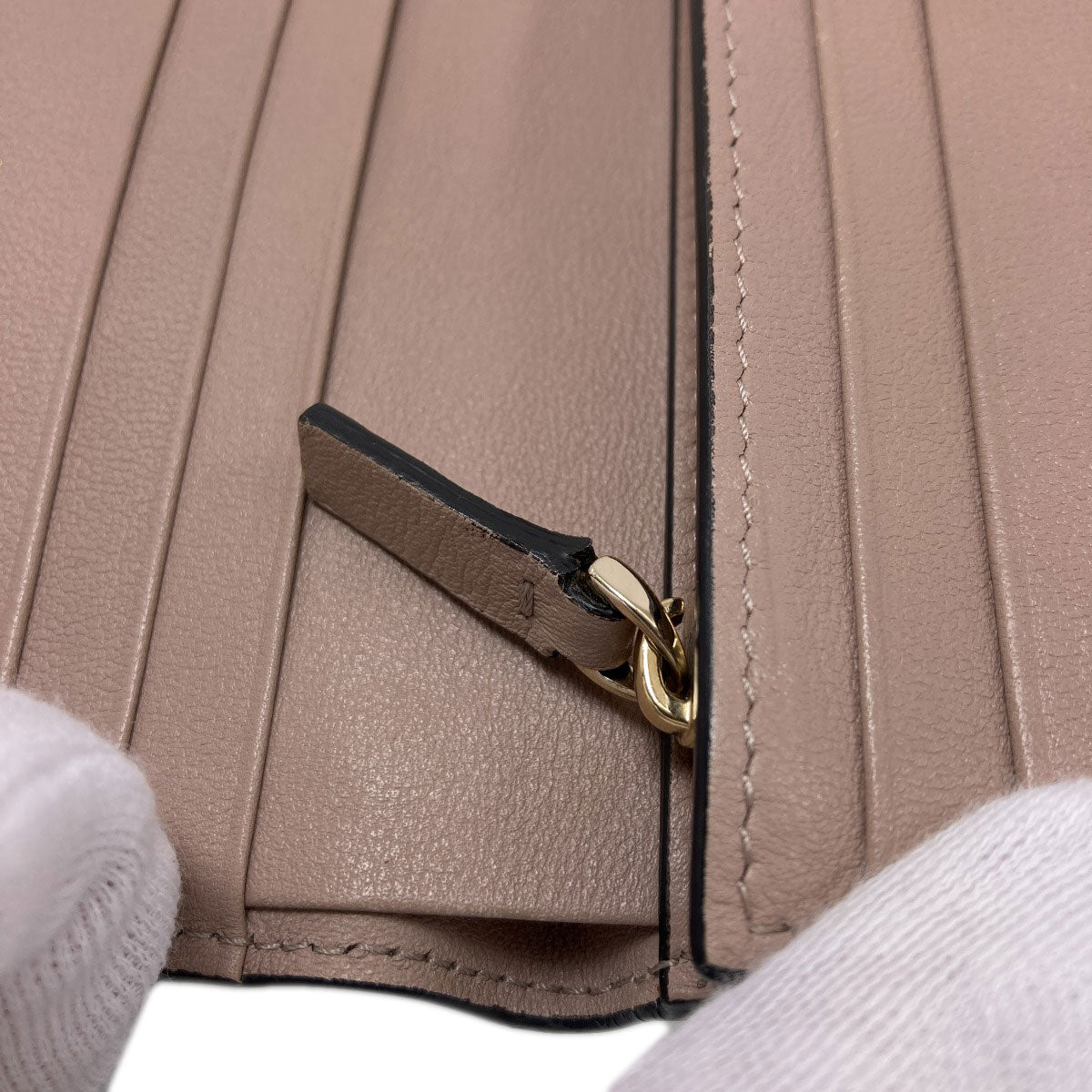 VALENTINO バレンティノ ロックスタッズ 二つ折り財布（小銭入れあり） レザー レディース 中古