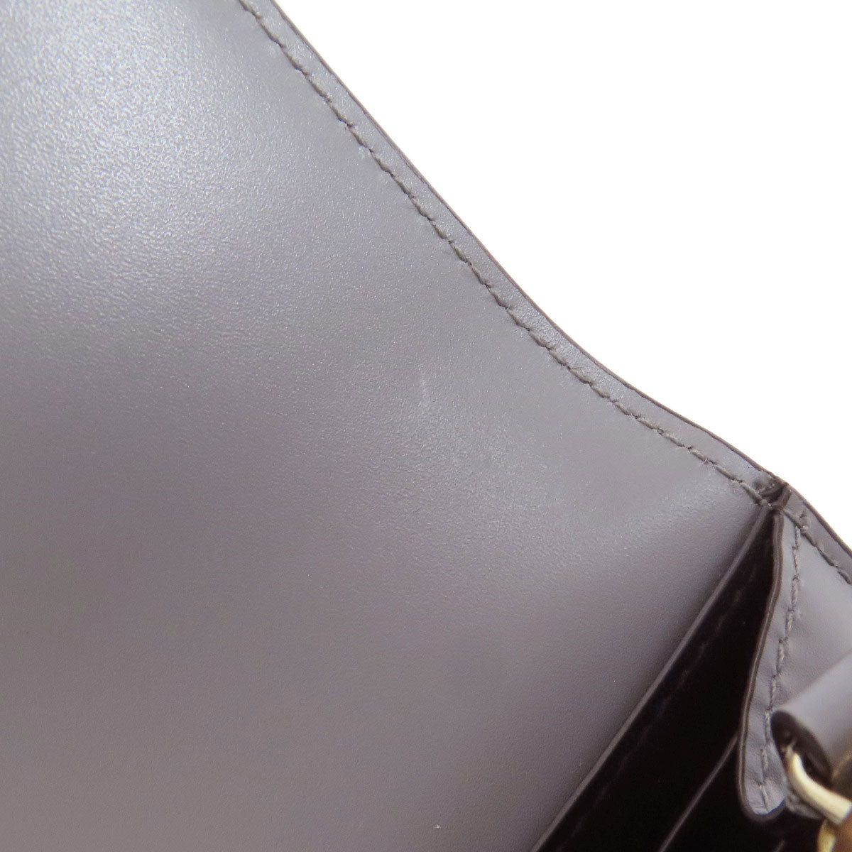 CARTIER カルティエ ドゥーブルC ドゥ カルティエ コンパクトウォレット 二つ折り財布（小銭入れあり） レザー レディース 中古