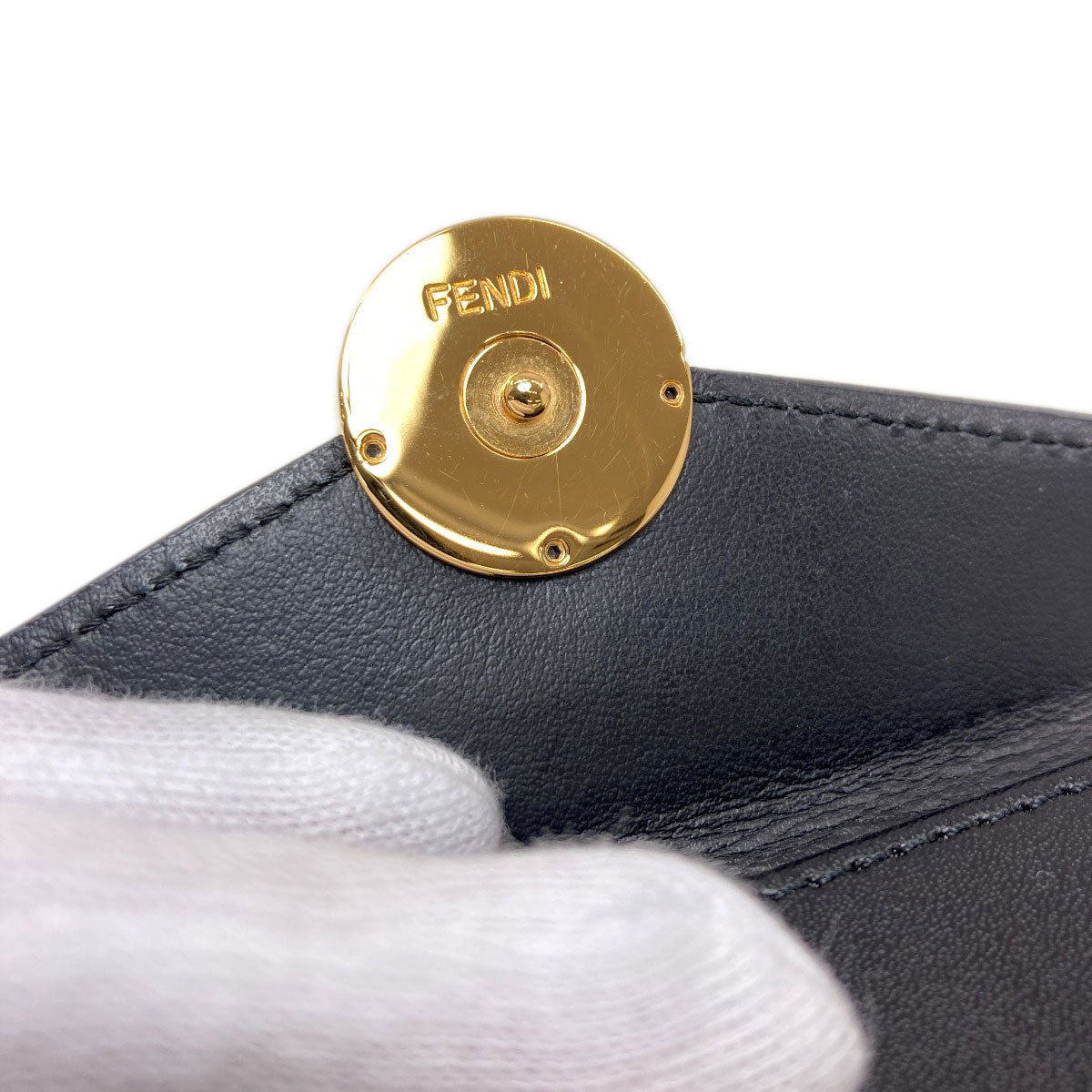 FENDI フェンディ エフ イズ フェンディ マイクロ トライフォールドウォレット 二つ折り財布（小銭入れあり） カーフ レディース 中古