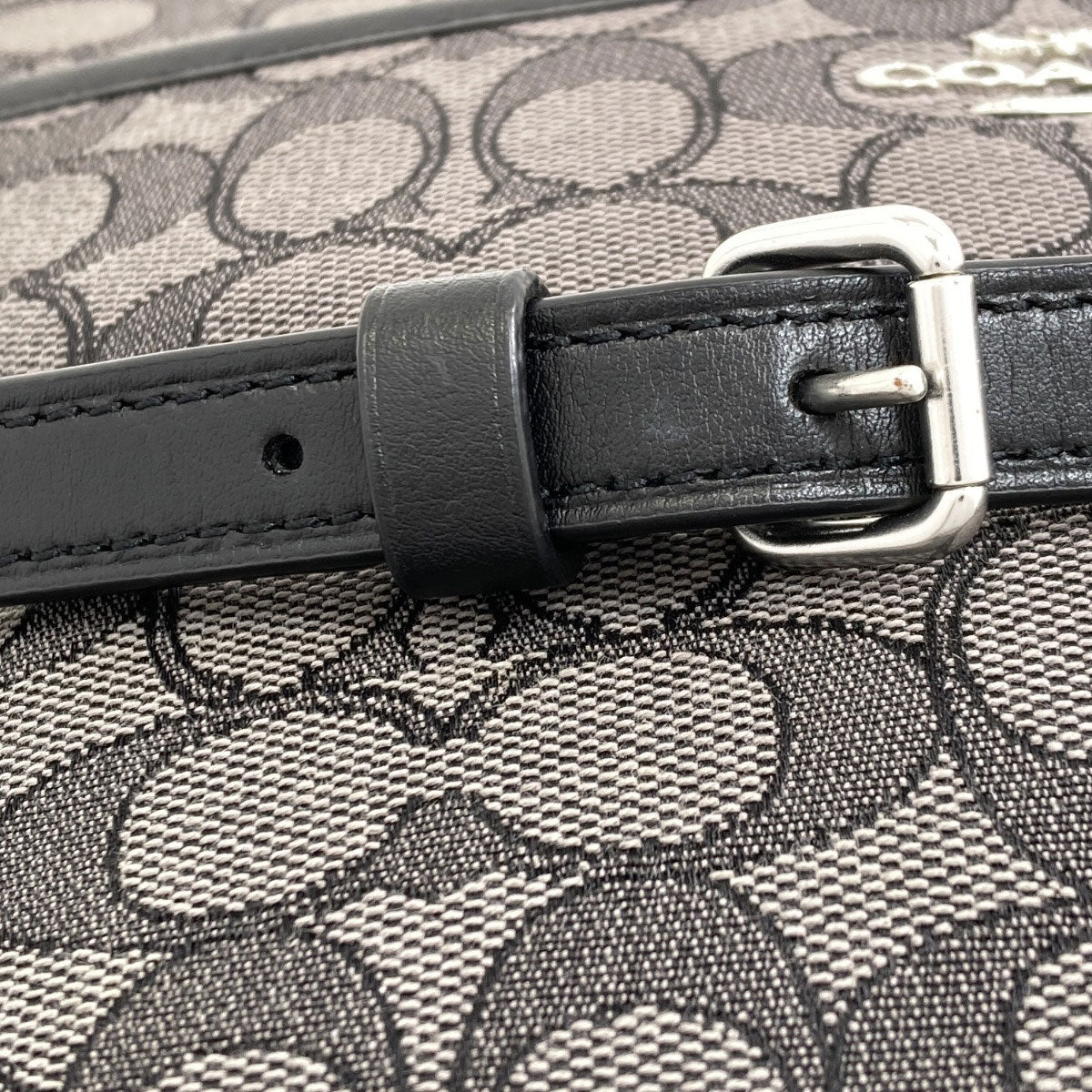 COACH コーチ CG978 シグネチャー ショルダーバッグ キャンバス レディース 中古