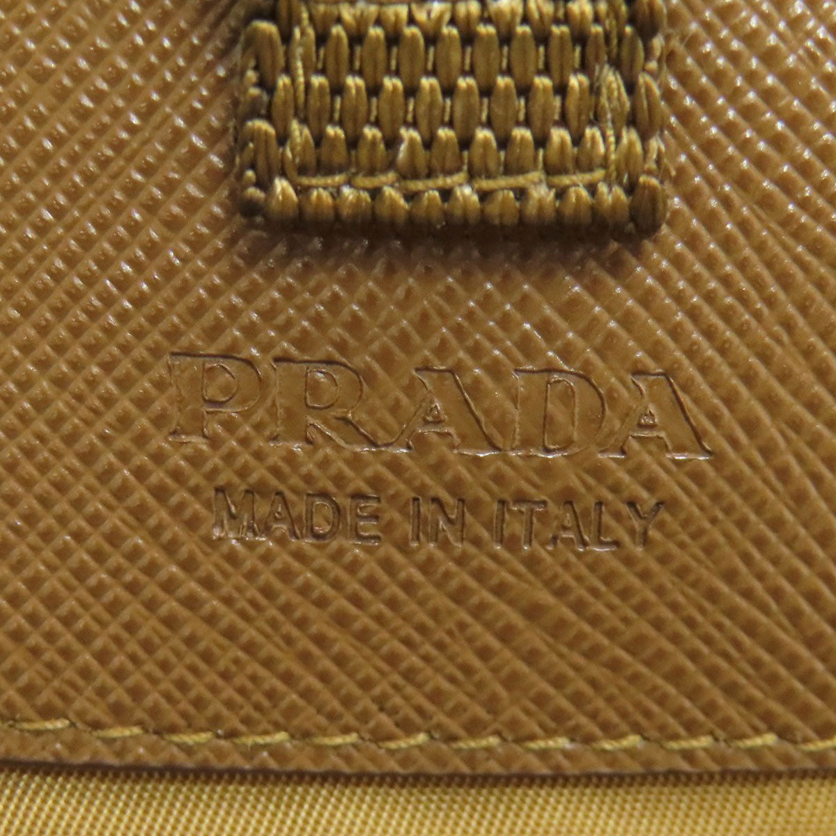 プラダ ロゴ金具 スマートフォンケース 中古 商品画像7