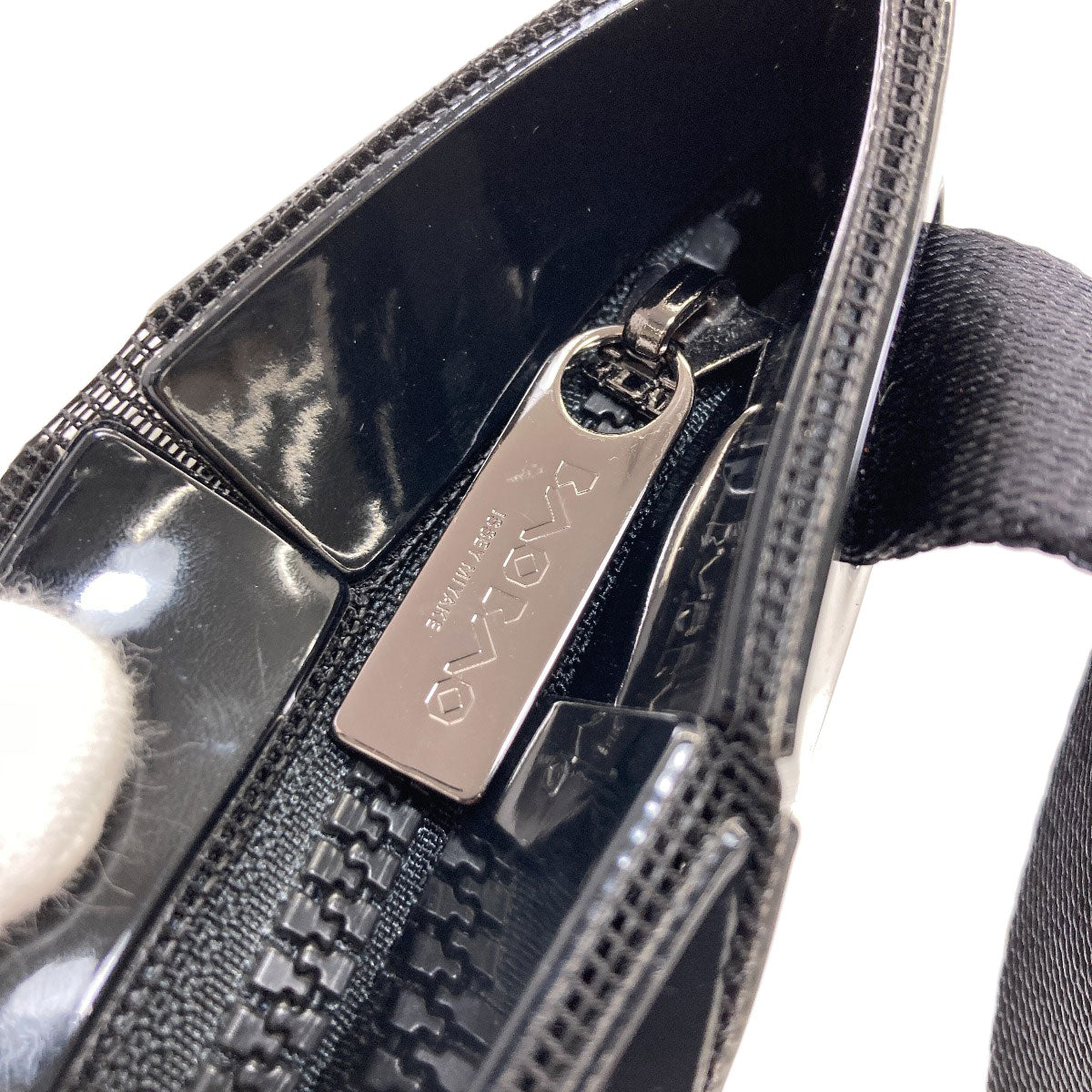 ISSEY MIYAKE INC. イッセイミヤケ バオバオ ショルダーバッグ PVC レディース 中古