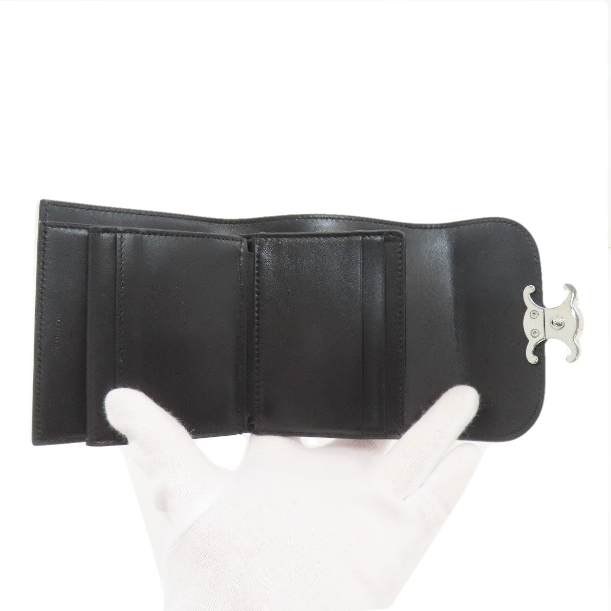 セリーヌ 折り財布　 トリオンフ　金具 フラップ レザー セリーヌ トリオンフ フラップ 三つ折り財布（小銭入れあり） 中古