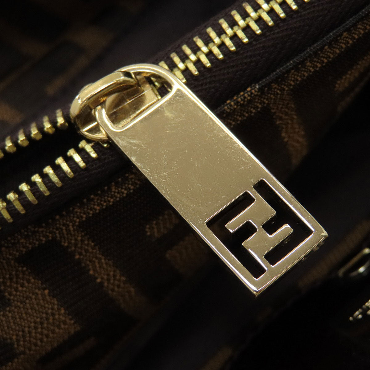 フェンディ ズッカ柄 ハンドバッグ 中古 商品画像9