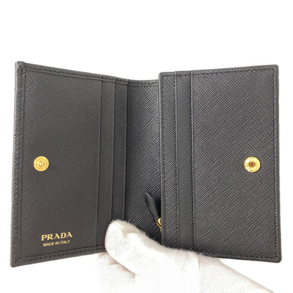 プラダ ロゴ金具 二つ折り財布（小銭入れあり） 中古 商品画像5
