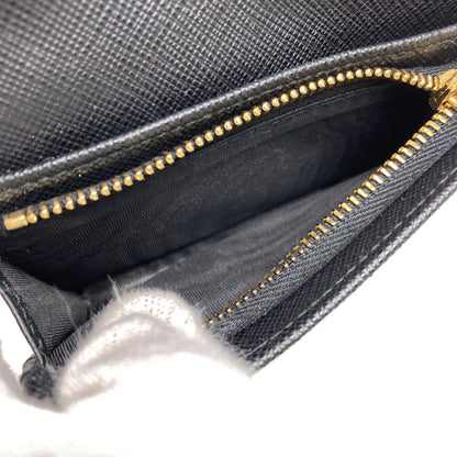 プラダ ロゴ金具 二つ折り財布（小銭入れあり） 中古 商品画像7