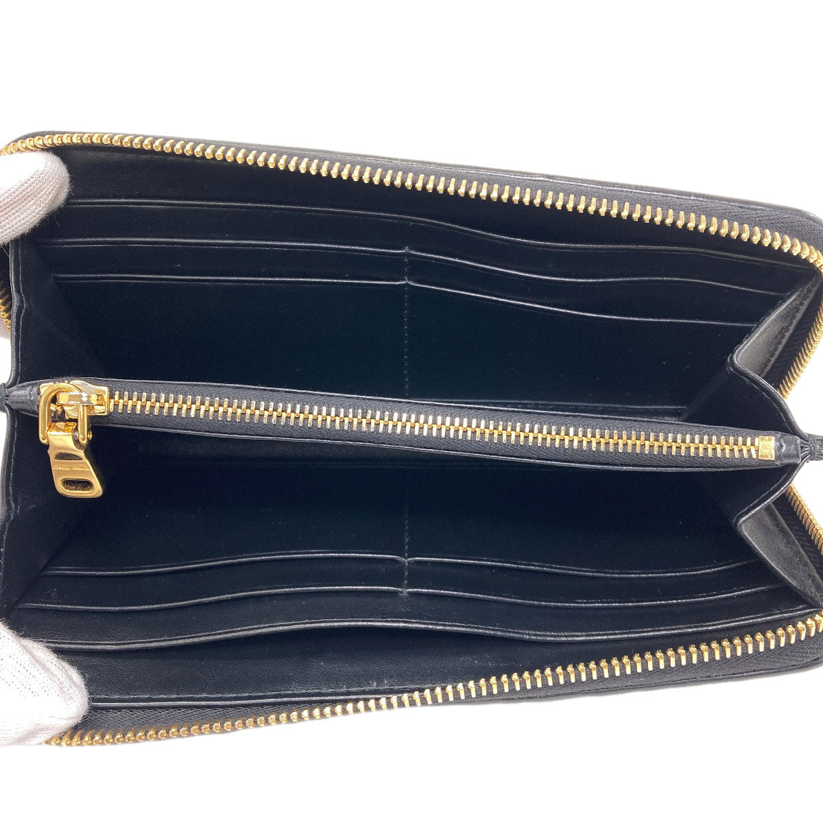 ミュウミュウ キルティング 長財布（小銭入れあり） 中古 商品画像5