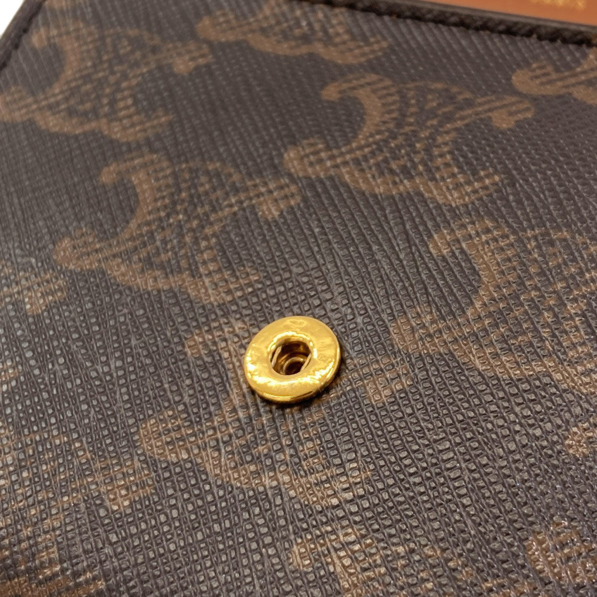 セリーヌ スモール フラップウォレット トリオンフ 三つ折り財布（小銭入れあり） 中古 商品画像17