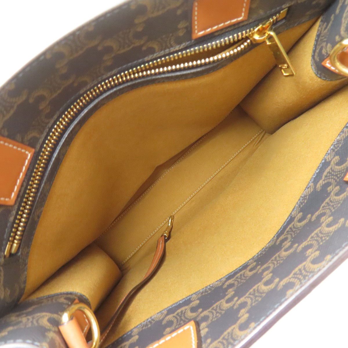 セリーヌ バーティカルカバ トリオンフ 2WAY ハンドバッグ 中古 商品画像6