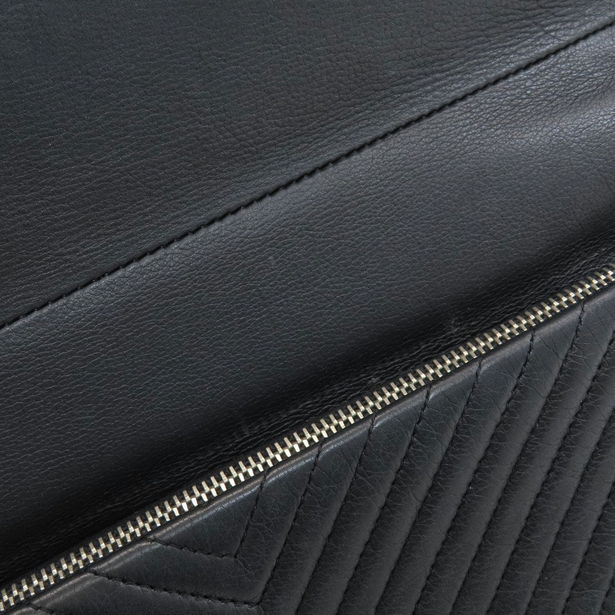 シャネル ボーイシャネル Vステッチ シルバー金具 クラッチバッグ 中古 商品画像12