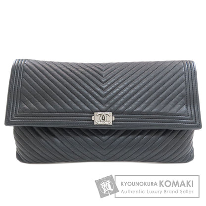 シャネル ボーイシャネル Vステッチ シルバー金具 クラッチバッグ 中古 商品画像1