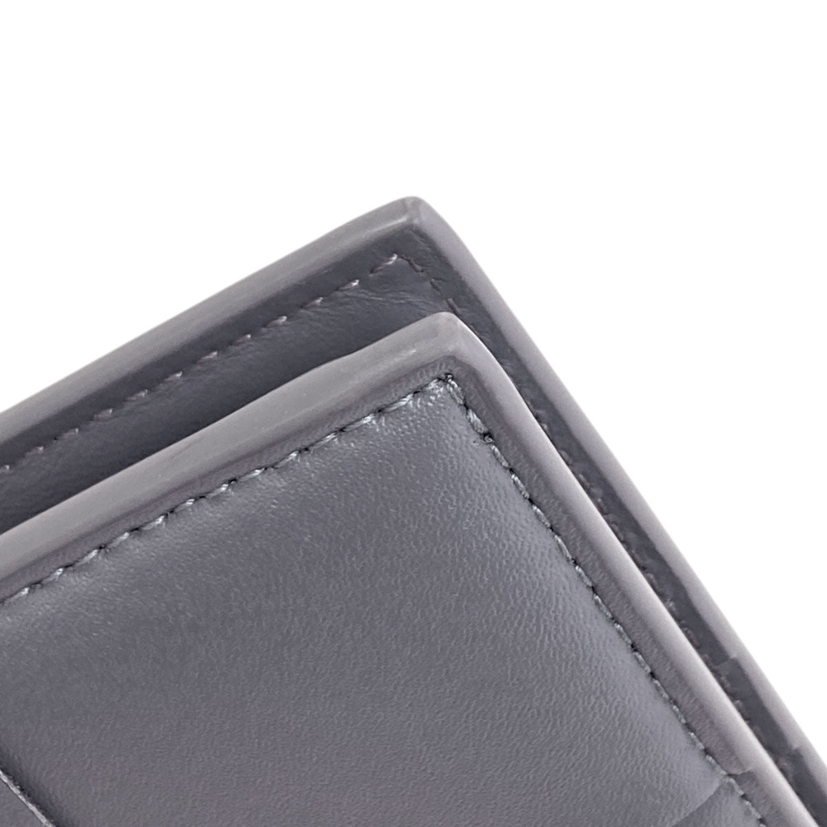 ボッテガヴェネタ カセット マキシイントレチャート 二つ折り財布（小銭入れあり） 中古 商品画像14