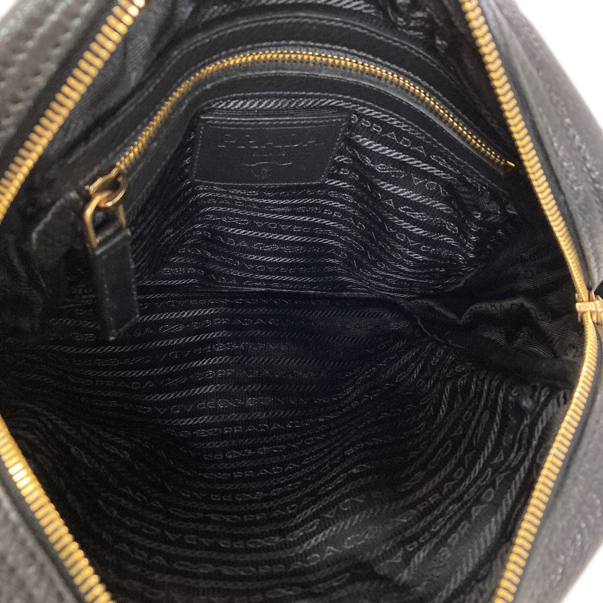 プラダ ロゴ ショルダーバッグ 中古 商品画像6