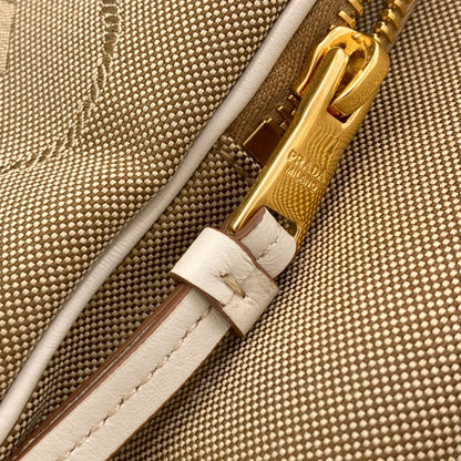 プラダ ロゴジャガード 2WAY ハンドバッグ 中古 商品画像13