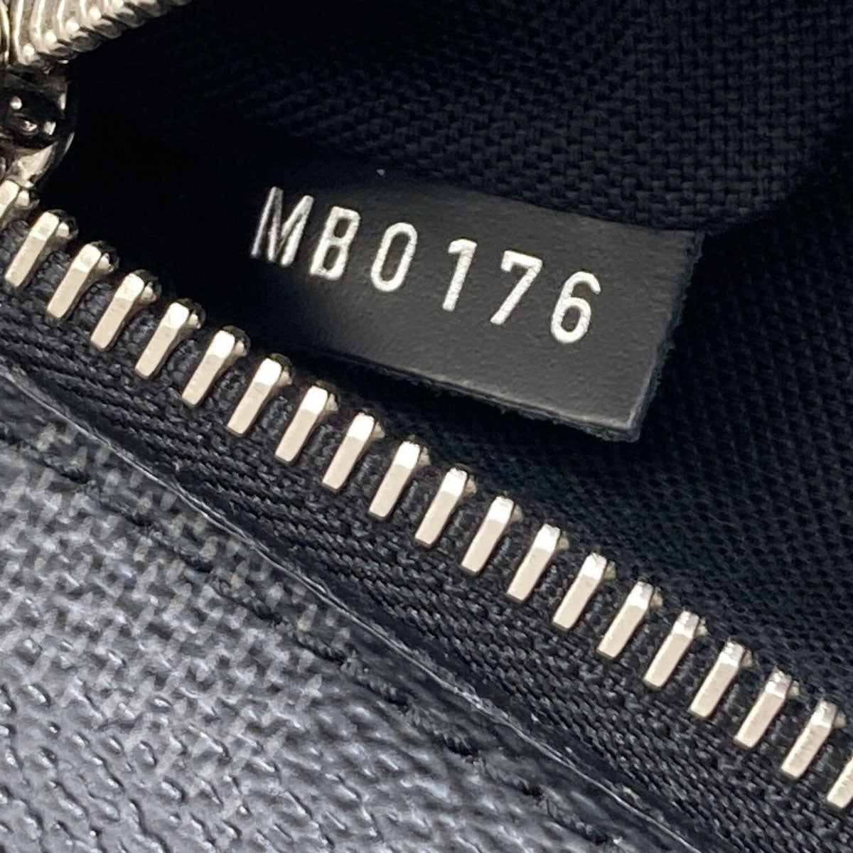 ルイヴィトン N41289 アンブレール ボディバッグ 中古 商品画像8