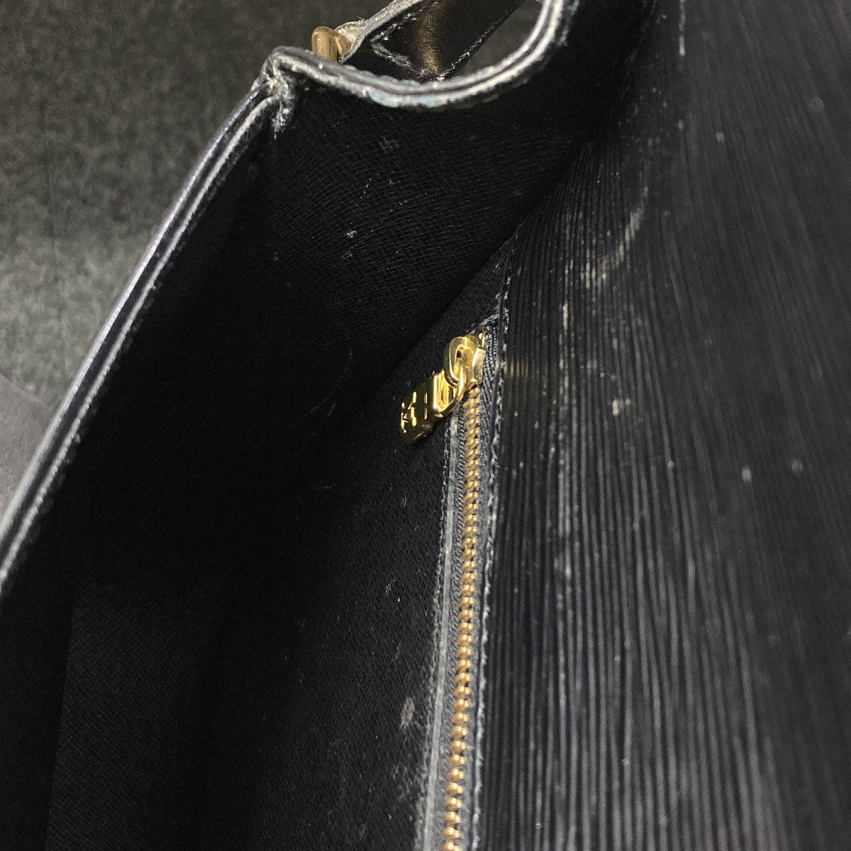 ルイヴィトン M52192 サンクルー ショルダーバッグ 中古 商品画像10