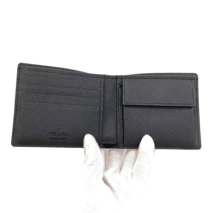 プラダ ロゴ 二つ折り財布（小銭入れあり） 中古 商品画像5