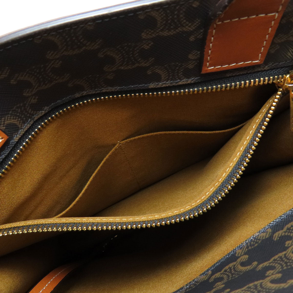 セリーヌ バーティカルカバ トリオンフ 2WAY トートバッグ 中古 商品画像7