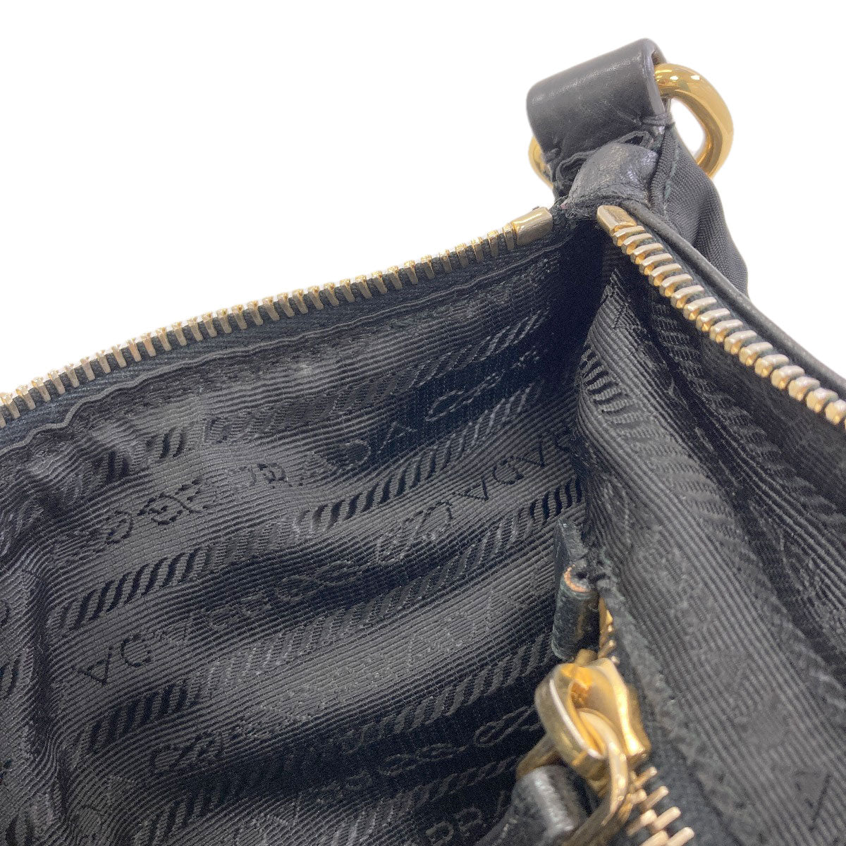 プラダ ロゴ金具 ショルダーバッグ 中古 商品画像9