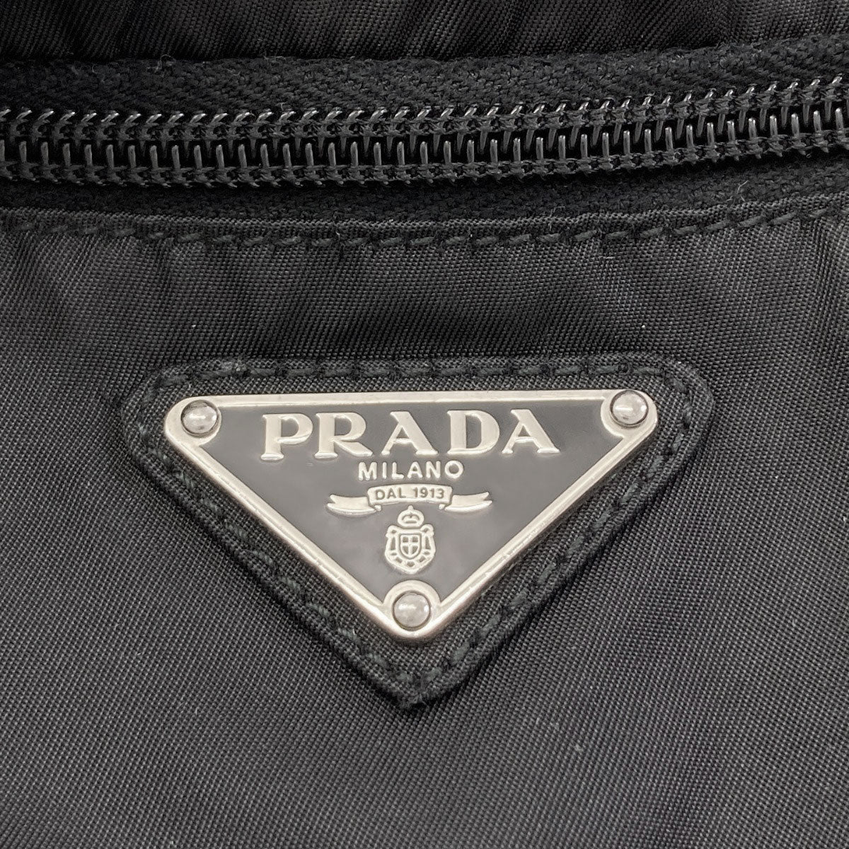 プラダ ロゴ金具 ボディバッグ 中古 商品画像8