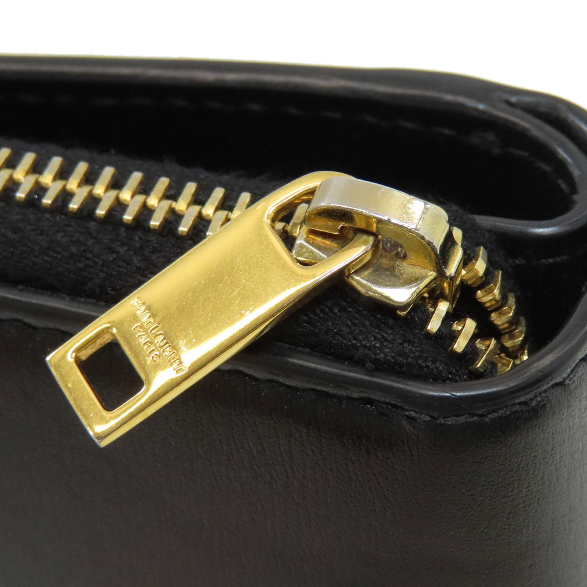 イヴ・サンローラン カサンドラ 二つ折り財布（小銭入れあり） 中古 商品画像17