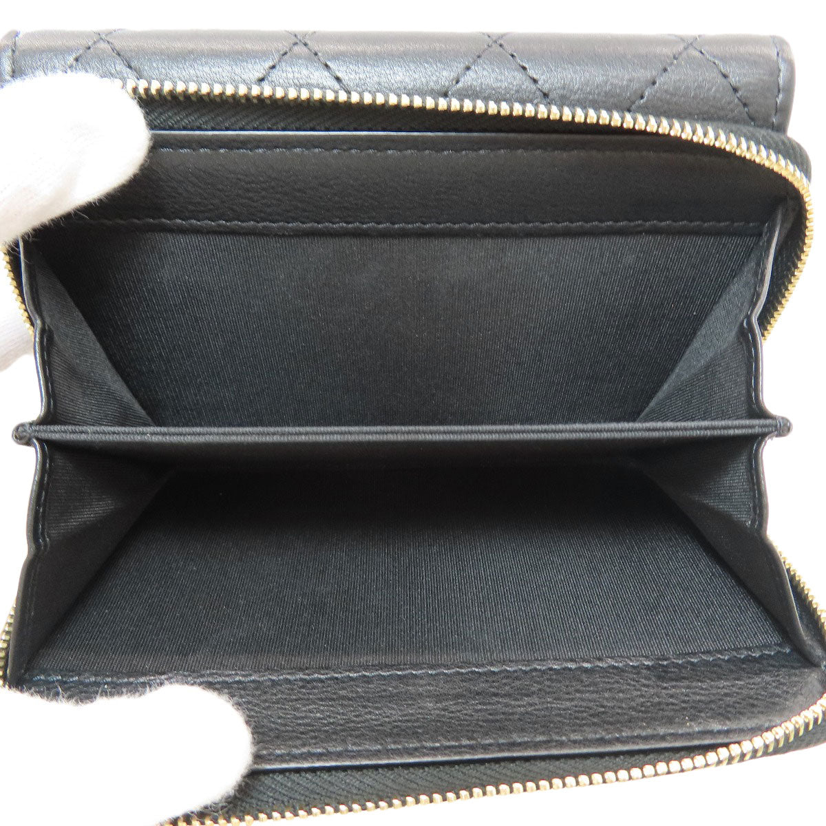 シャネル ココマーク マトラッセ ゴールド金具 二つ折り財布（小銭入れあり） 中古 商品画像7