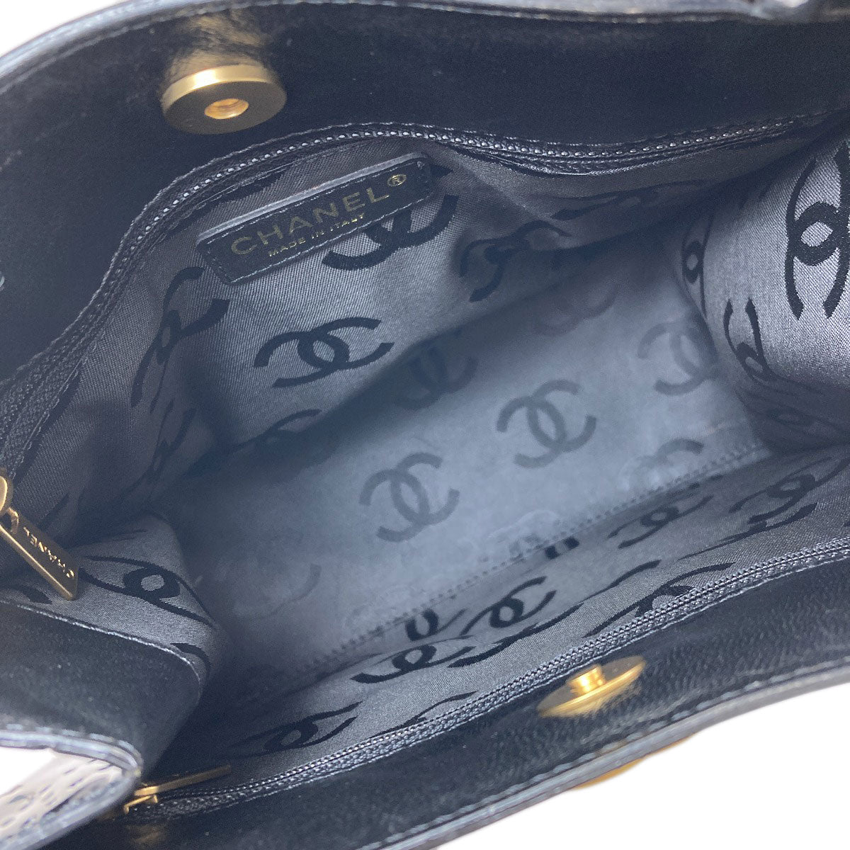 シャネル カメリア パンチング ゴールド金具 ハンドバッグ 中古 商品画像6