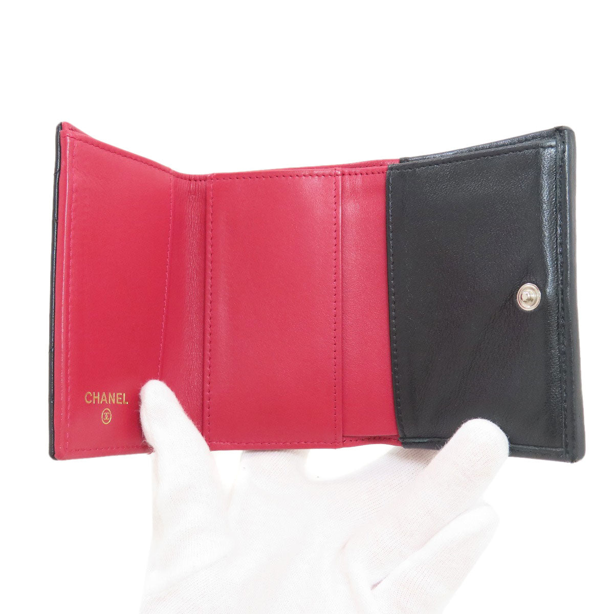 シャネル シャネル19 スモール フラップ マトラッセ シルバー金具 三つ折り財布（小銭入れあり） 中古 商品画像5