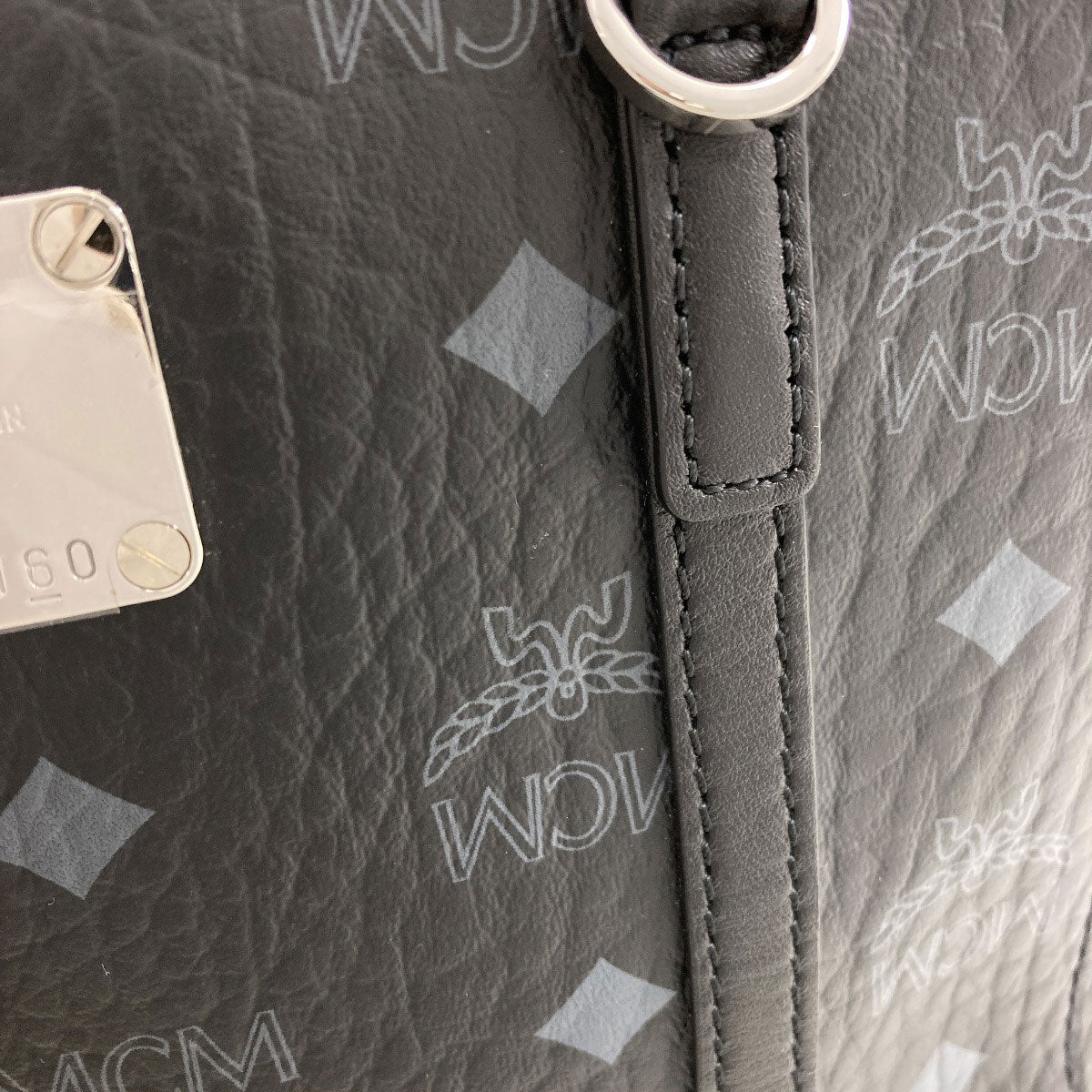エムシーエム Toni トップジップ ショップバッグ クレヨンしんちゃんコラボ 2WAY ハンドバッグ 中古 商品画像16