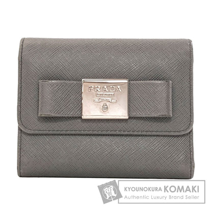プラダ ロゴ 三つ折り財布（小銭入れあり） 中古 商品画像1