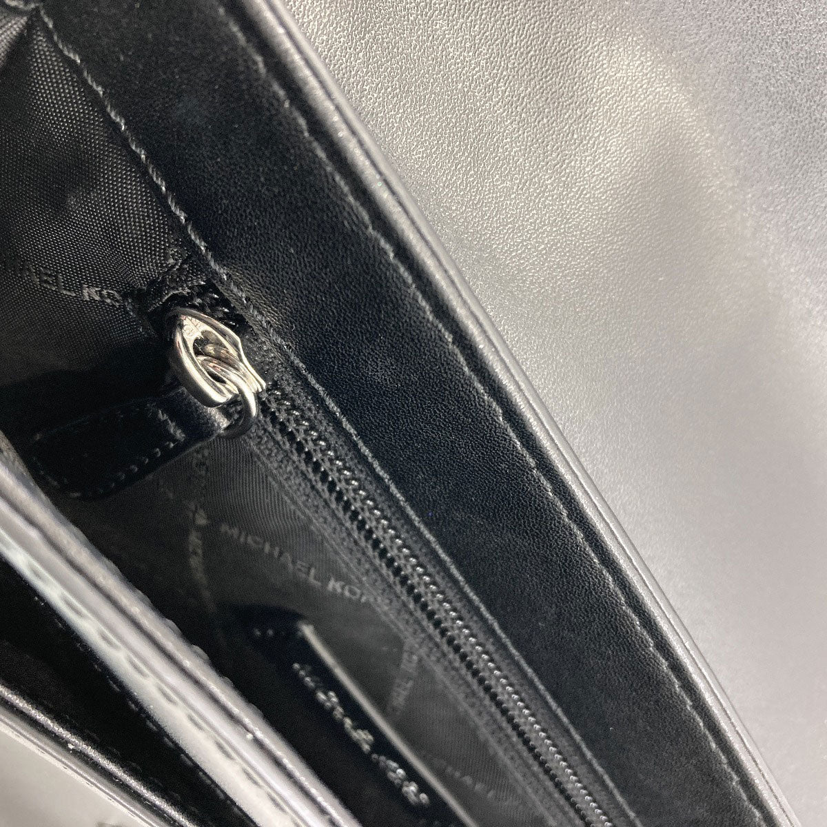 マイケルコース ロゴ ショルダーバッグ 中古 商品画像10