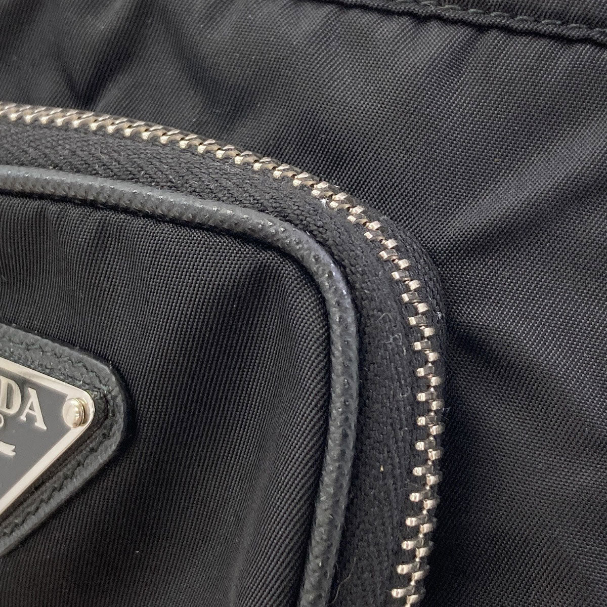 プラダ ロゴ金具 ショルダーバッグ 中古 商品画像11
