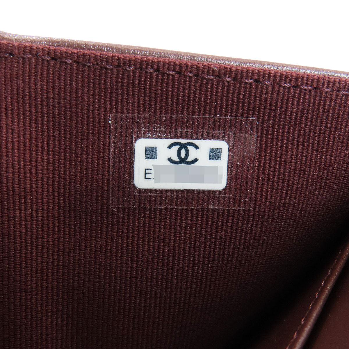 シャネル マトラッセ シルバー金具 二つ折り財布（小銭入れあり） 中古 商品画像9