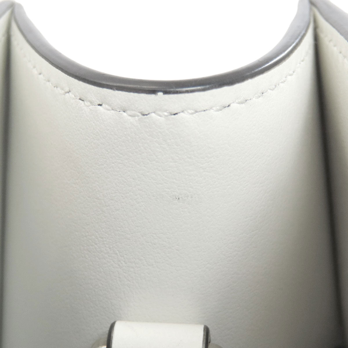 プラダ 1BG382 トライアングルロゴ ハンドバッグ 中古 商品画像9