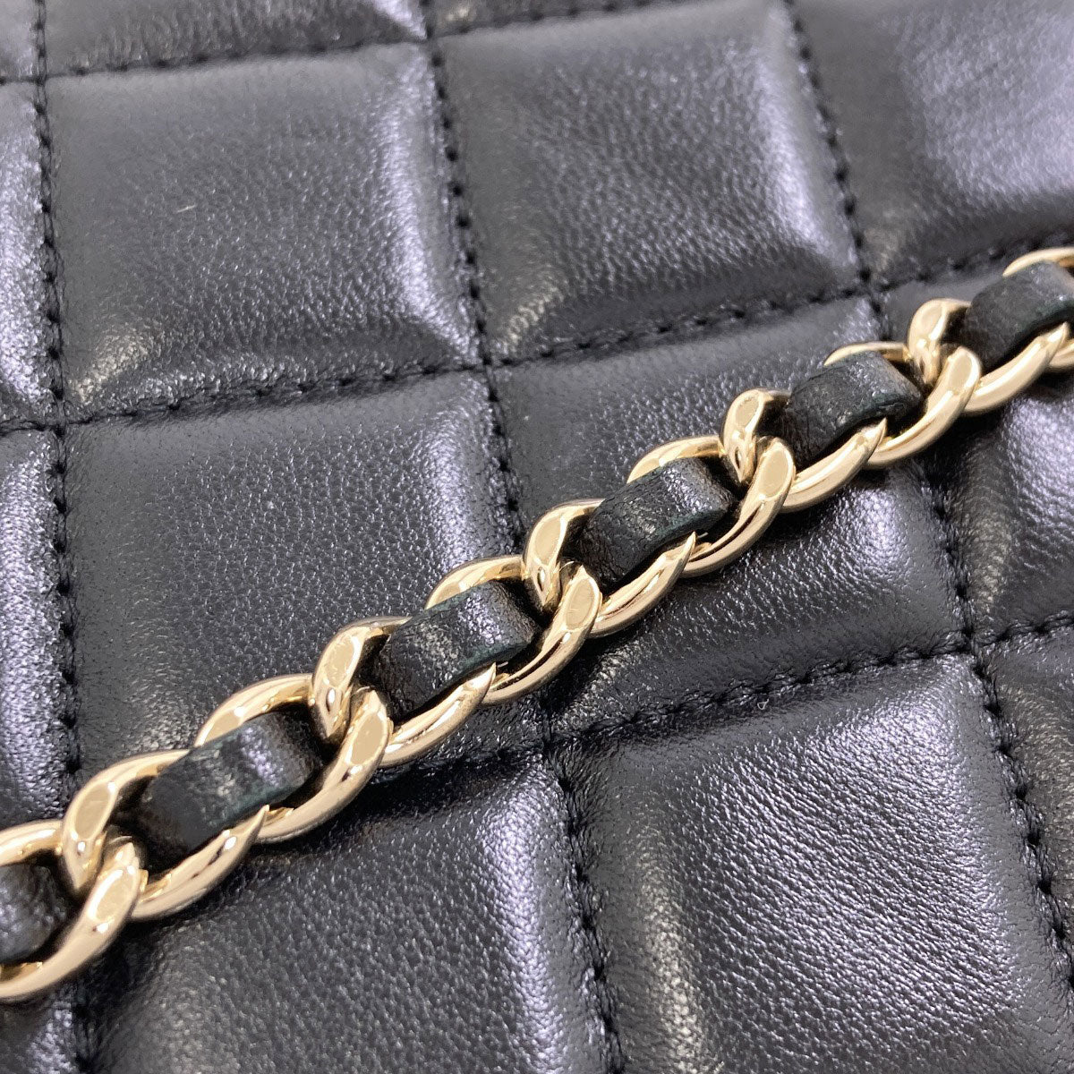 シャネル チェーンポーチ アイコン マトラッセ ゴールド金具 ショルダーバッグ 中古 商品画像13