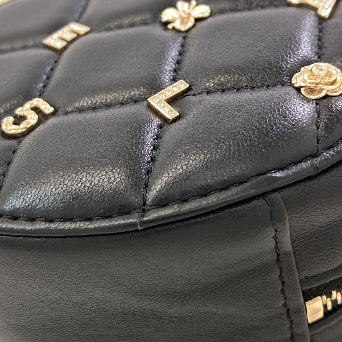 シャネル チェーンポーチ アイコン マトラッセ ゴールド金具 ショルダーバッグ 中古 商品画像14
